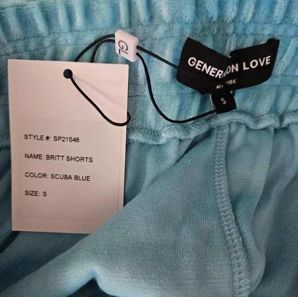 NWT Britt shorts in scuba blue generation love size small velour dolphin shorts - Picture 3 of 4